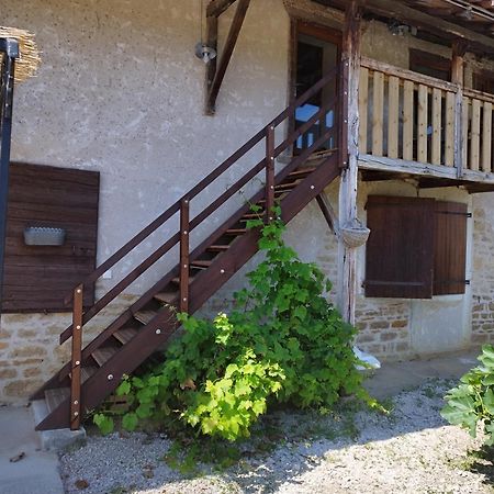 Chambres D'Hotes Aux Petits Belezins Сент-Амур Экстерьер фото